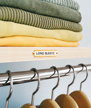 closet-long-sleeve_300